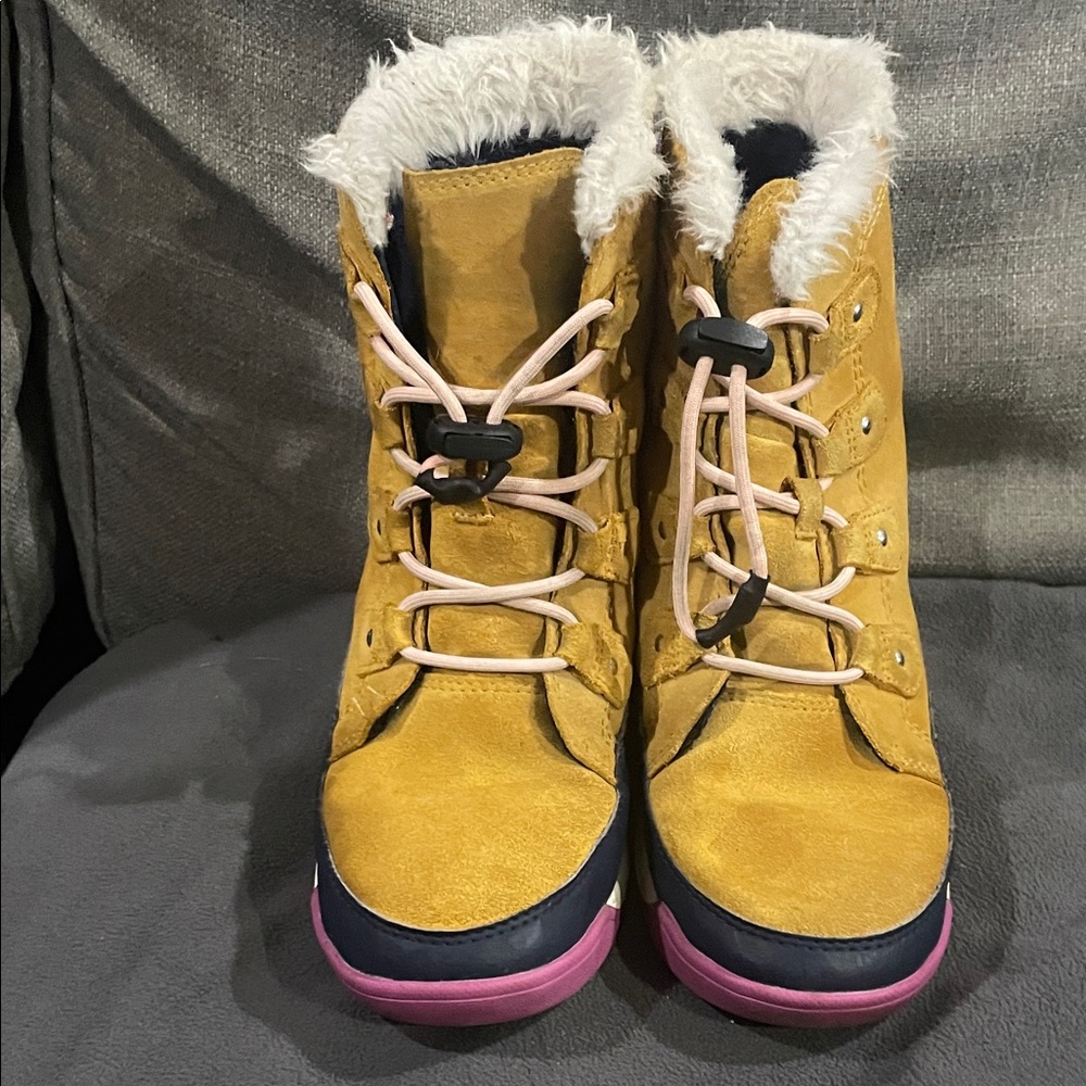Sorel Youth Whitney II Short Lace Boots in a yellow/gold, navy, and pink